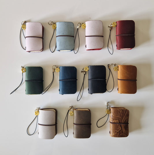 βοΈπVintage Pocket Notebooks β Mini Treasures for Everyday Inspiration