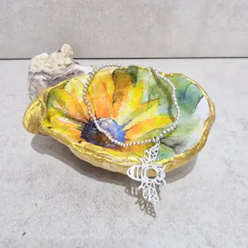 🌻 Sunflower Art Oyster Shell Trinket Dish