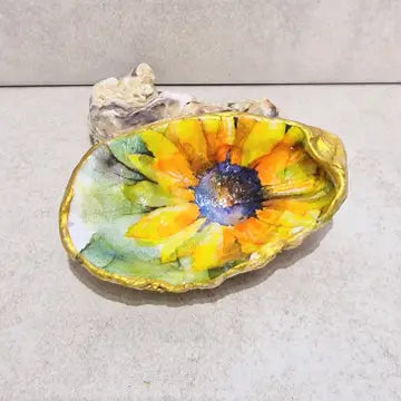 🌻 Sunflower Art Oyster Shell Trinket Dish
