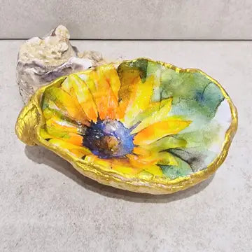 🌻 Sunflower Art Oyster Shell Trinket Dish