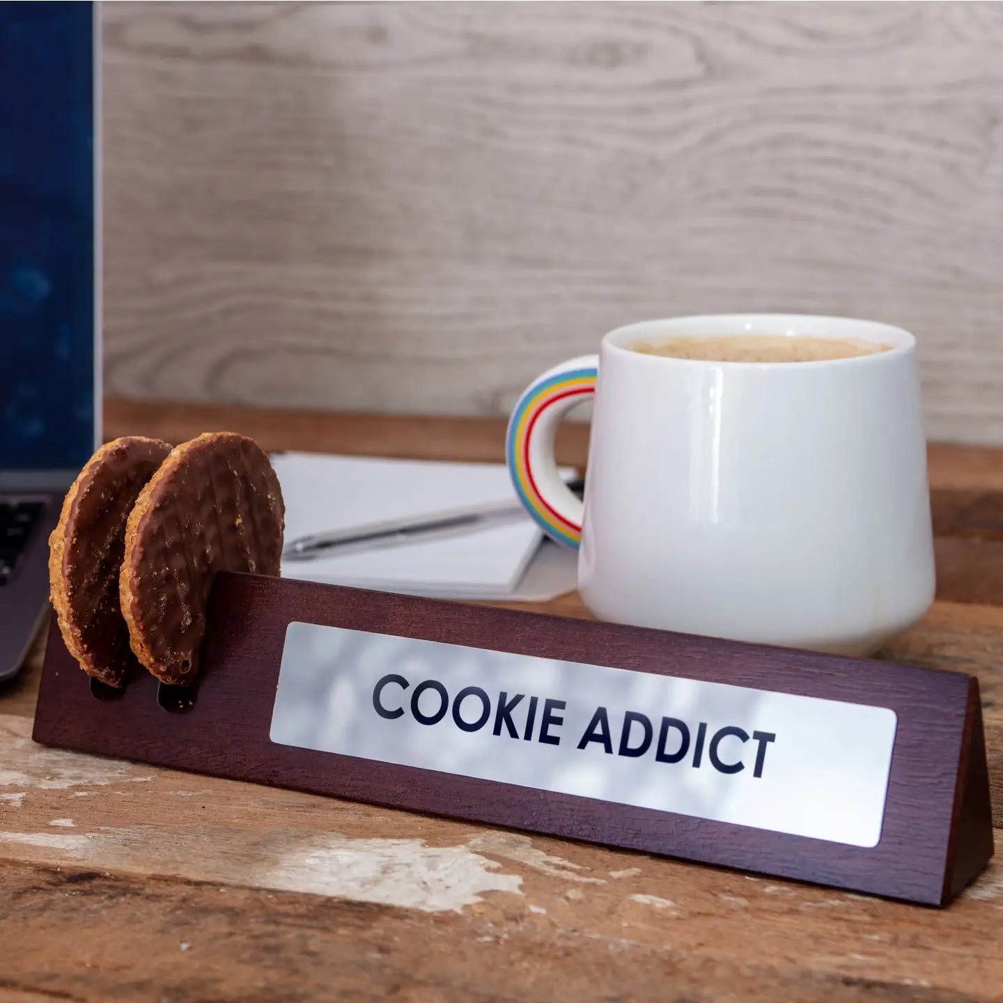 🍪 Cookie Addict Wooden Desk Sign