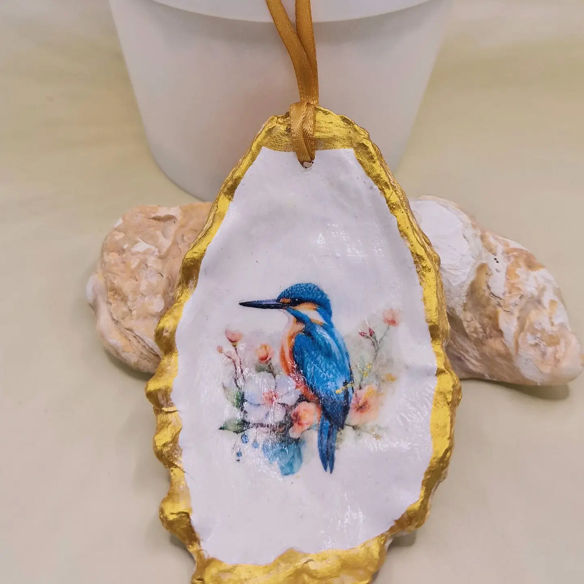 🐦💙 Kingfisher Oyster Shell Hanging Decoration